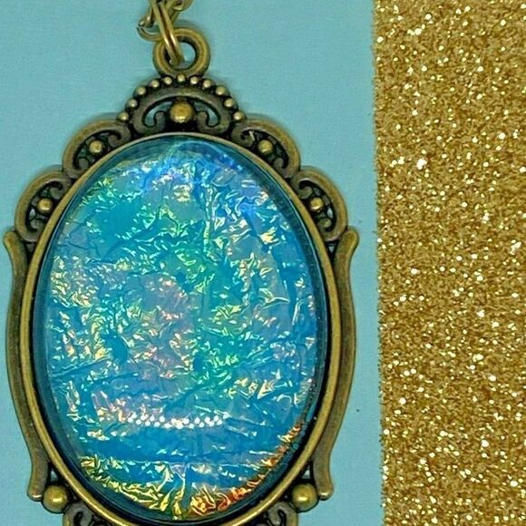 Blue Opal Aurora Borealis Cameo 30x40 Necklace NEW - Picture 2 of 5